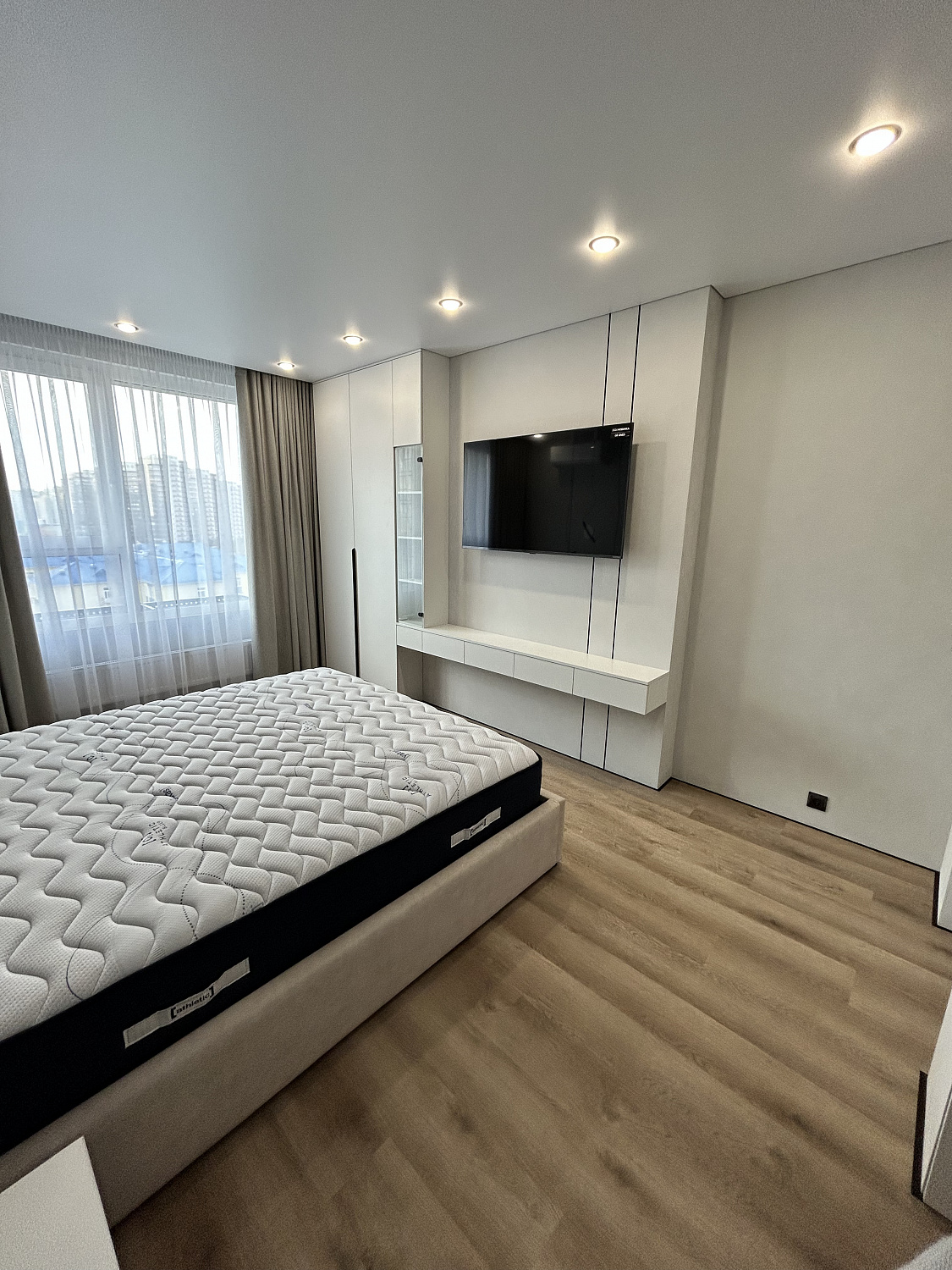 Ул. Крупской, квартира 63,7 м²